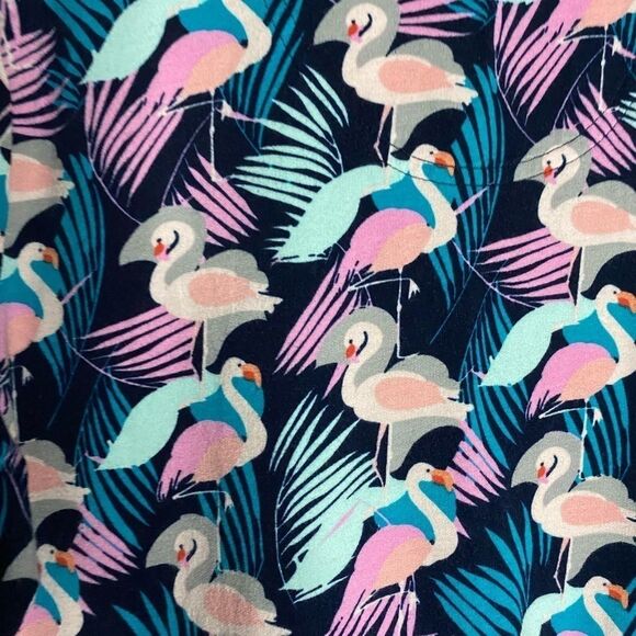 Crown & Ivy Flamenco Print Long Sleeve Pullover Size M - Picture 6 of 9